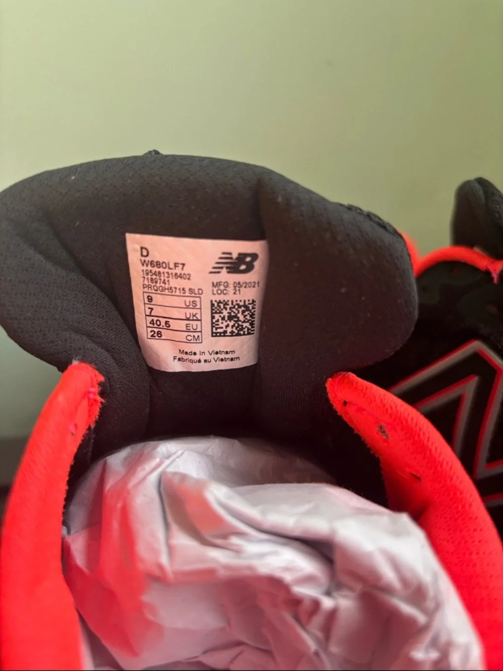 New Balance Women’s Black & Coral Athletic Running Shoes Size 9 WIDE - Picture 6 of 7